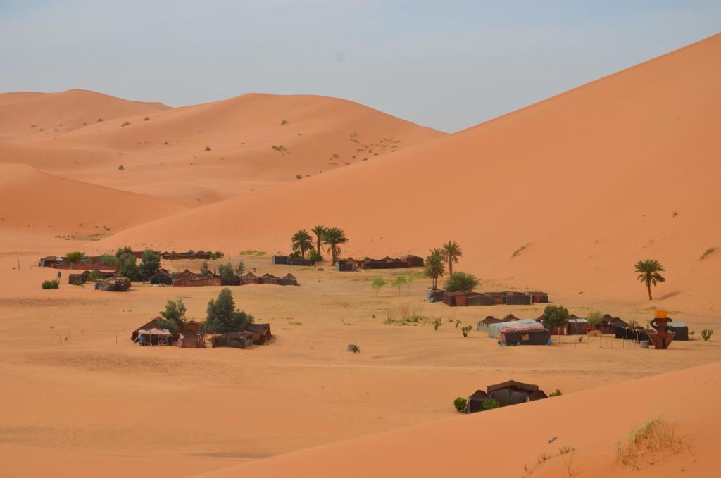 Chez Tonton Ξενοδοχείο Merzouga Εξωτερικό φωτογραφία